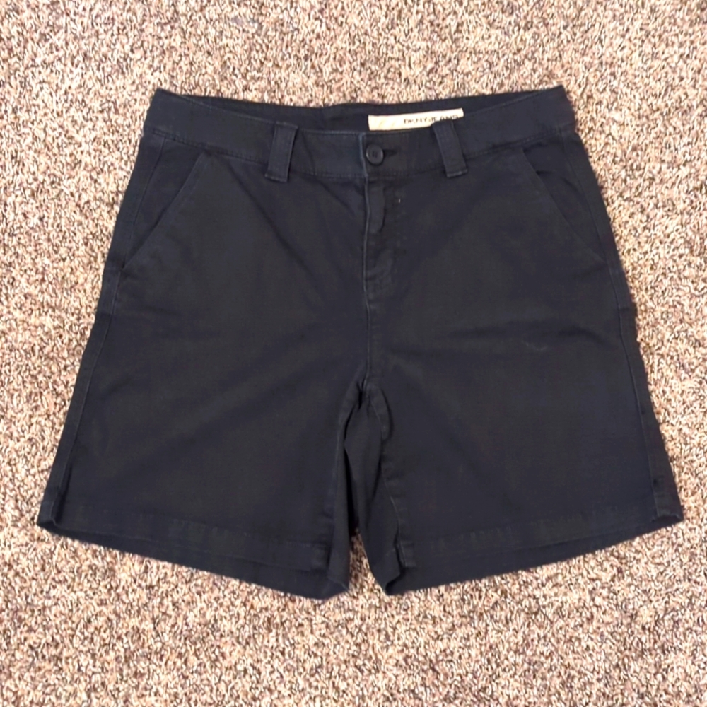 DKNY shorte